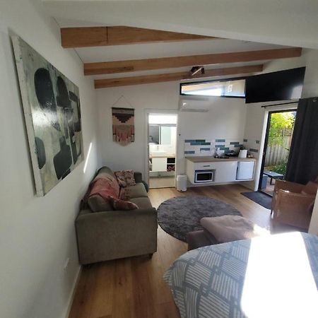 Bayside Bungalow Cheltenham Dış mekan fotoğraf